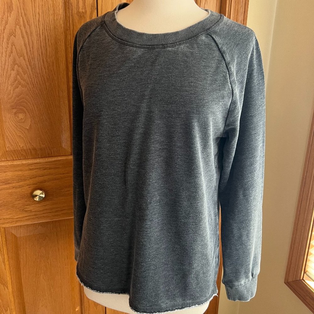 ALTERNATIVE - Lazy Day Pullover -- NEW with Tag